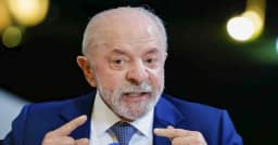Lula defende mandato para ministros e diz que STF corre o risco de perder credibilidade