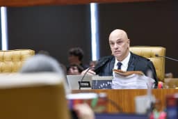 Assista ao vivo à sessão do STF sobre relação entre Moraes e Vorcaro