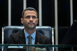 Cleitinho dispara na liderança pelo governo de Minas, aponta Datafolha