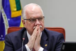 Após Moraes acusar Mendonça, Fachin cobra explicações dos dois ministros e inclui PF e PGR
