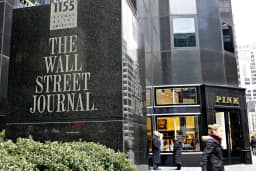Wall Street Journal fala em ‘revanche política’ contra Flávio no Brasil e cita STF e governo Lula