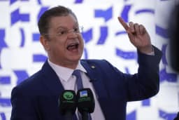 Sóstenes é apontado como lanranja no esquema de Valdemar para desviar R$ 119 milhões