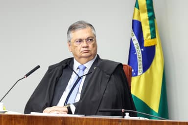 Flávio Dino chama emendas de maior vetor de corrupção após anular repasses