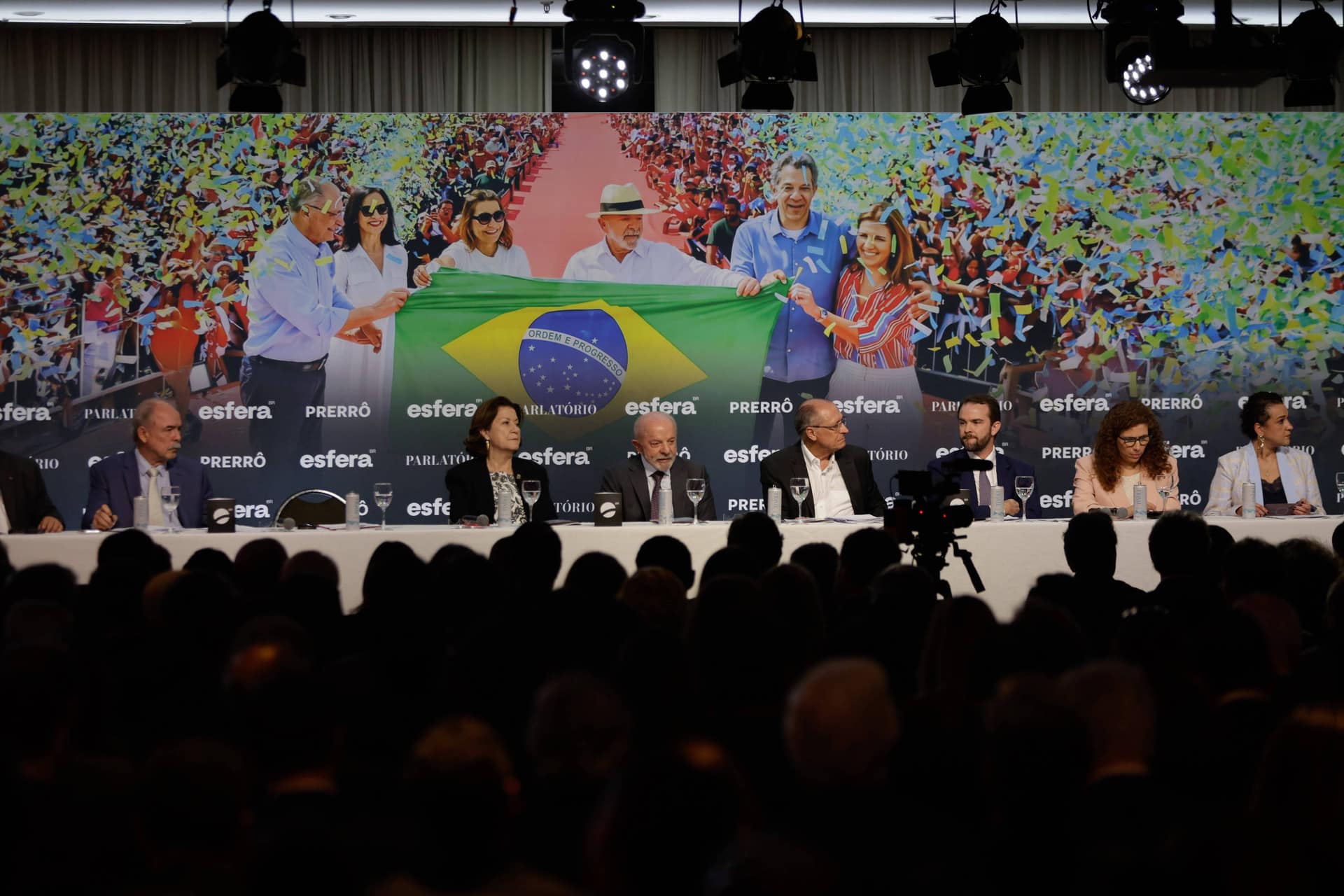 Lula liga crescimento a salário maior em jantar com 500 empresários
