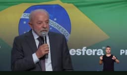 A empresários, Lula diz que eleição opõe democracia e “nova barbárie”