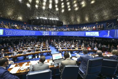 Senado aprova por 75 a 1 PEC do fim da escala 6x1 e jornada de 40 horas