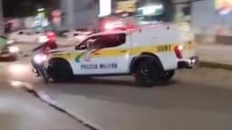 VÍDEO – PM atropela motociclista que comemorava vitória de Lula em SC