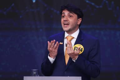 Renan Santos atribui derrota de Flávio Bolsonaro à falta de humildade