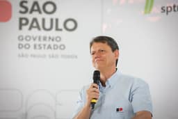 Candidato novamente em São Paulo, Tarcísio prega fim da reeleição e defende urnas