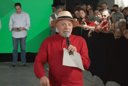 Dívida de Minas: Lula defende Pimentel e chama Zema de "comedor de banana"