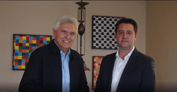 Ronaldo Caiado anuncia Ratinho Jr. para o Ministério da Infraestrutura em eventual vitória