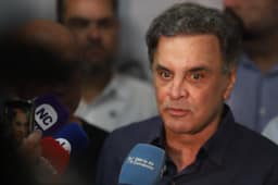 Aécio anuncia, mas ainda não é oficialmente candidato ao Senado por MG