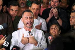 Reunião de Cleitinho com Republicanos termina sem definição, após quatro horas de conversas